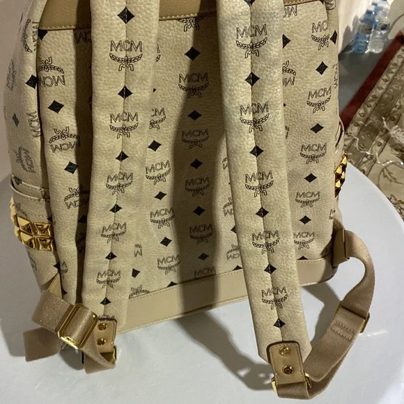 MCM backpack - Picture 4 of 12